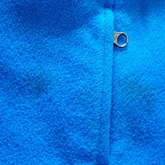 Fleece - Picture 4 of 6